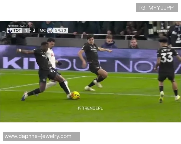 英超精彩对决莱比锡大胜波尔图乌龙球引爆全场十大进球回顾